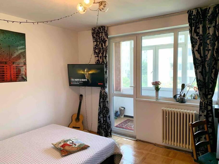 Central Apartment Muncii Area Netflix Bucharest Exterior photo